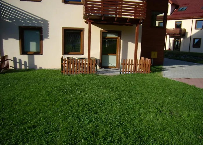 Nad Lomniczka Apartment